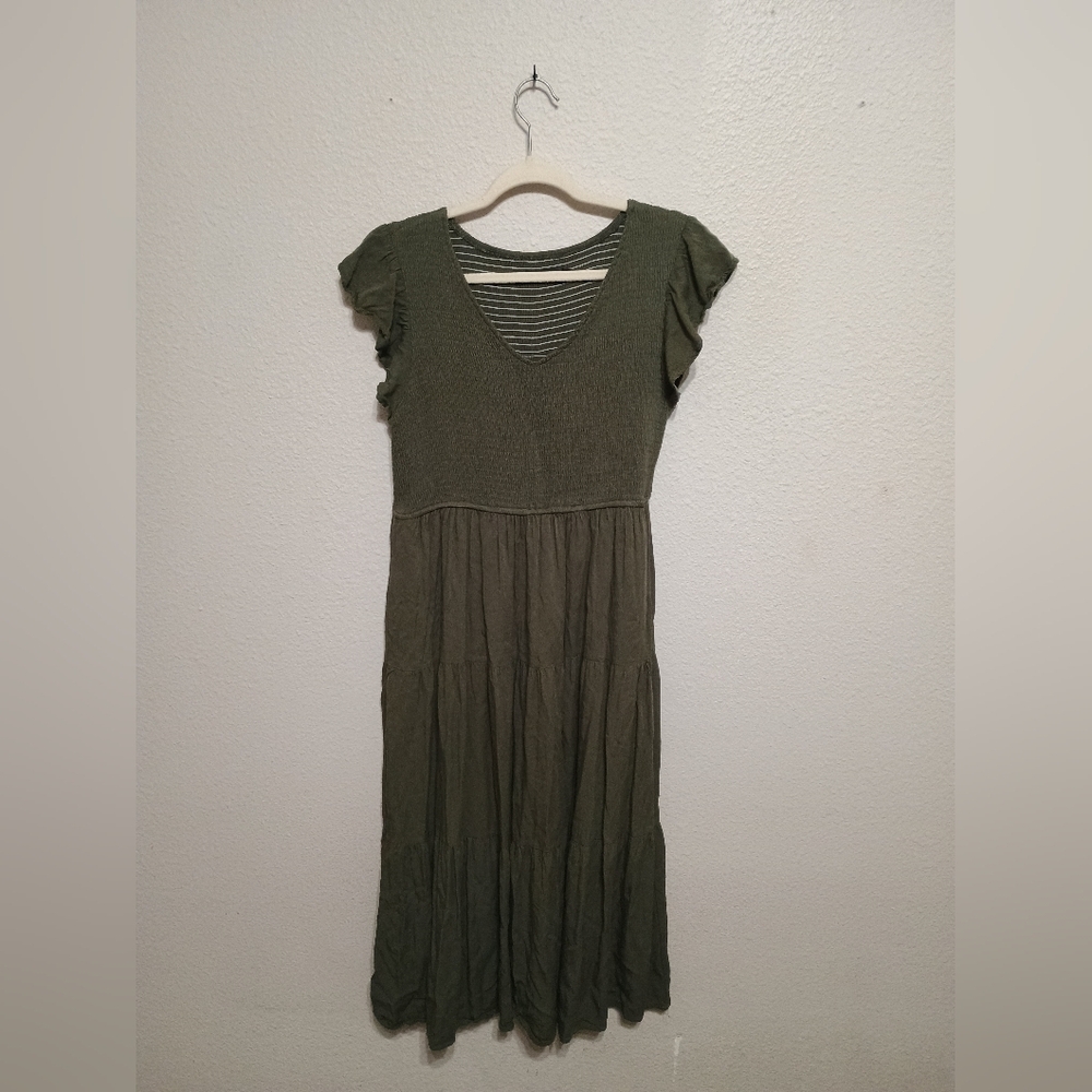 Chic Olive Midi Dress